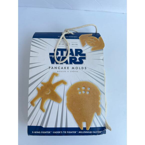 Williams Sonoma STAR WARS Pancake Molds New - Picture 1 of 4
